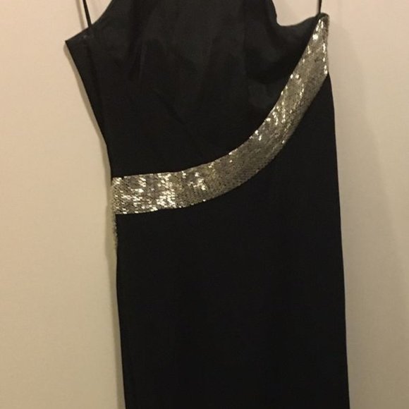 Black Halter Dress with Sequins by Lilly Rubin - Picture 2 of 6